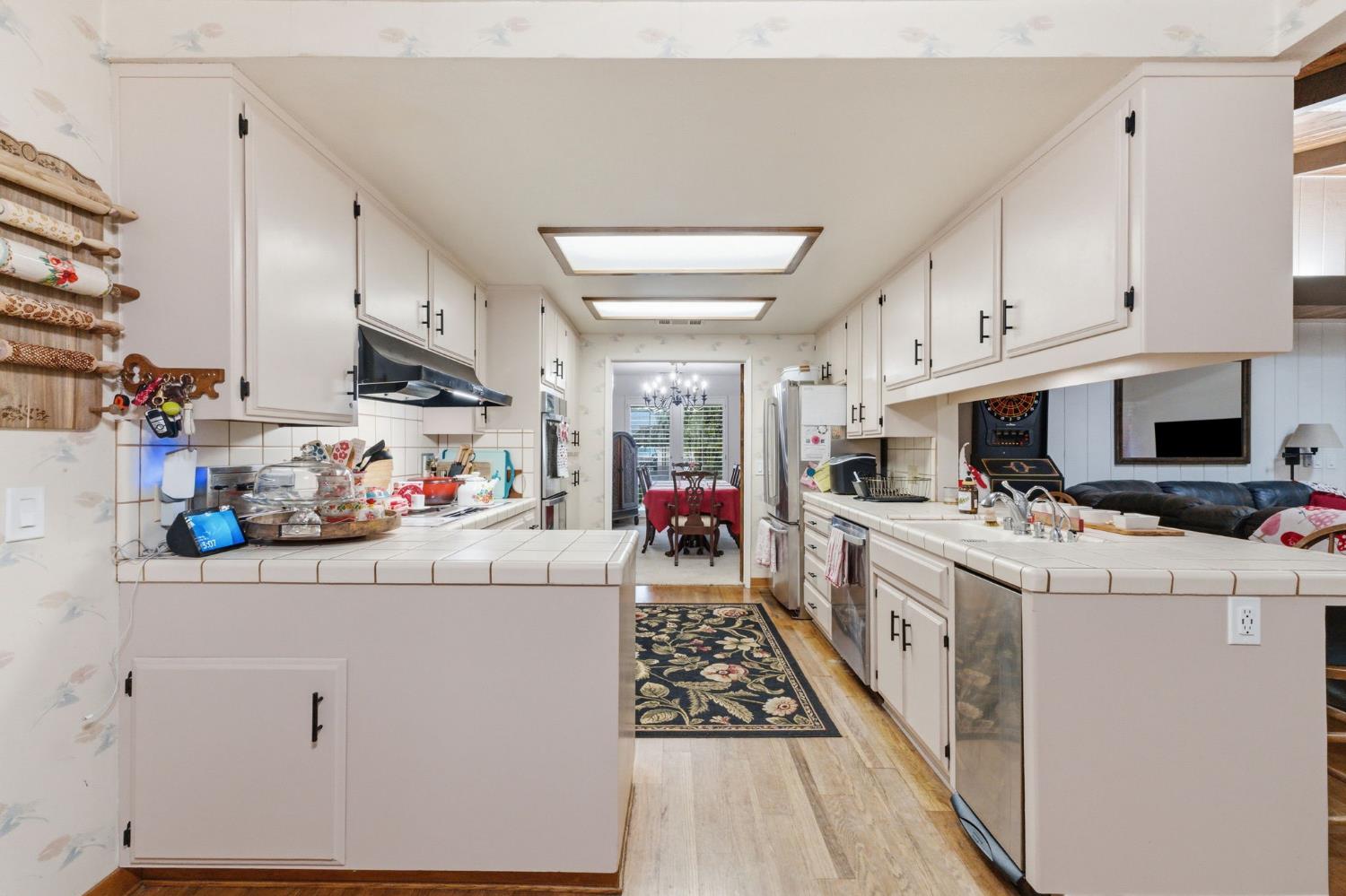 6479 N Blosser Ave, Fresno, CA 93711