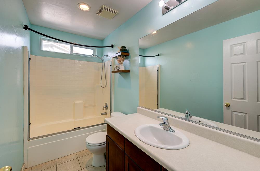 3651 N Denali Ave, Fresno, CA 93727