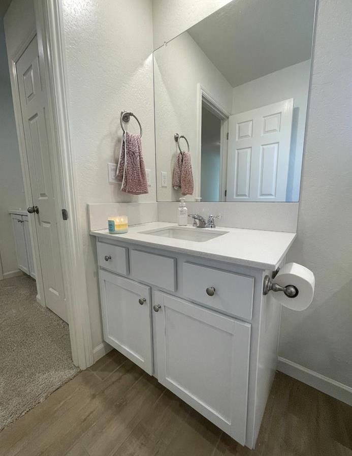 6302 E Moscato Dr, Fresno, CA 93727