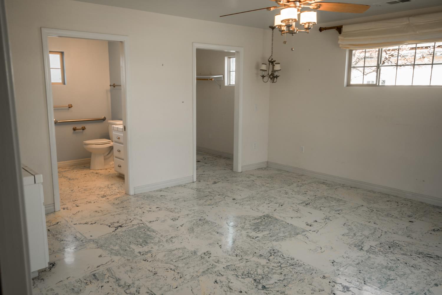 22750 White Ave, Strathmore, CA 93267