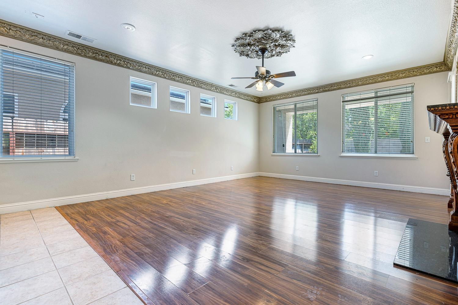 8420 N Ann Ave, Fresno, CA 93720