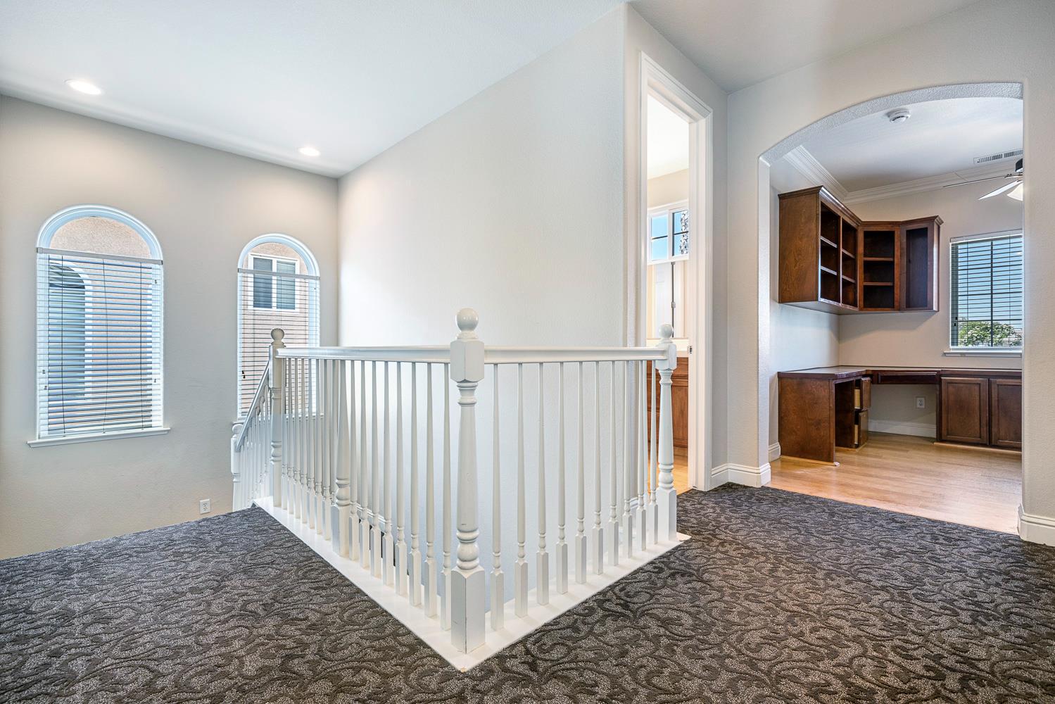 8420 N Ann Ave, Fresno, CA 93720