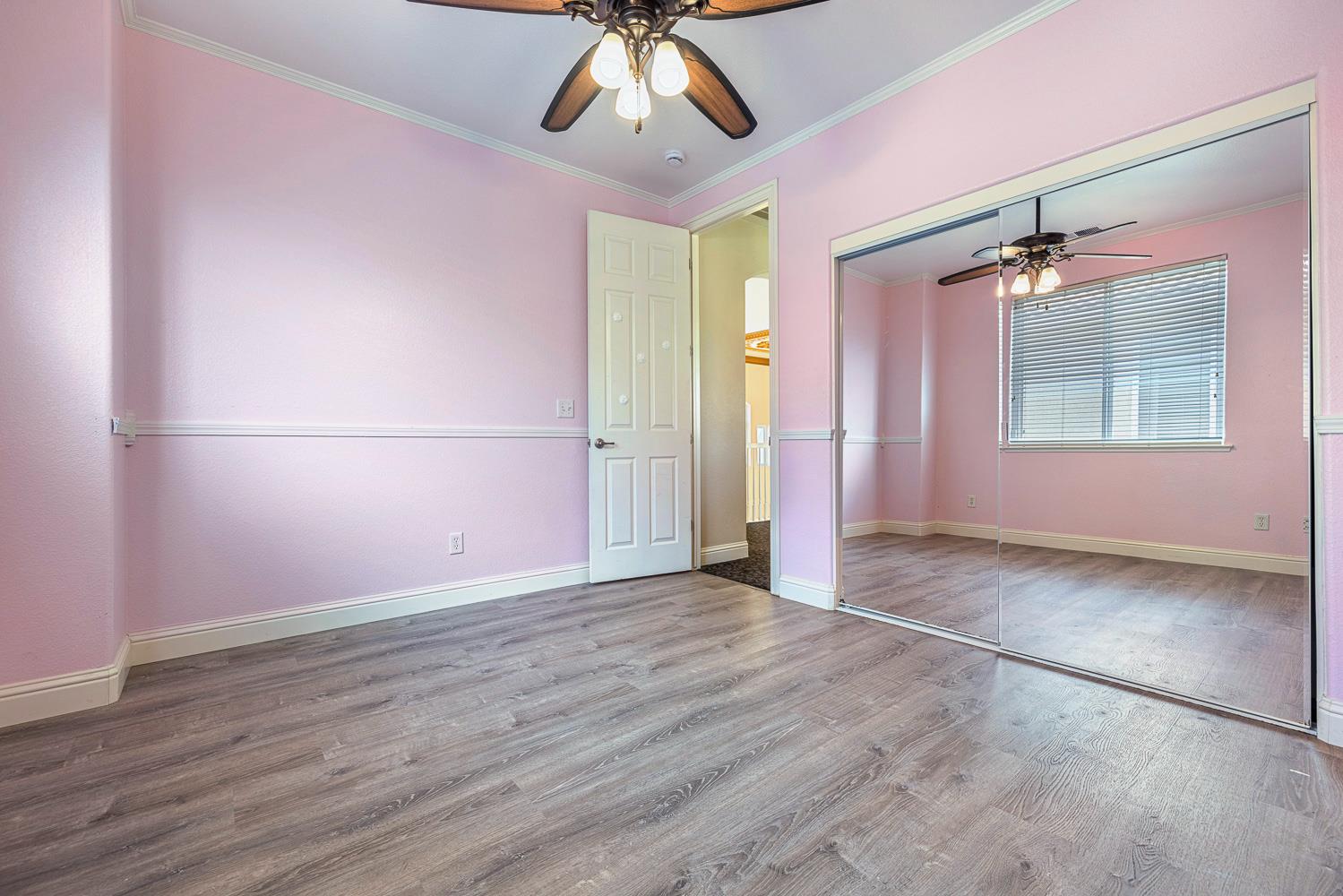 8420 N Ann Ave, Fresno, CA 93720