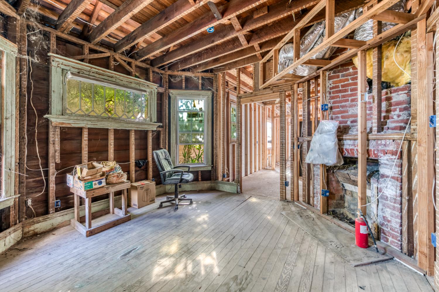 1821 Van Ness Ave, Fresno, CA 93721