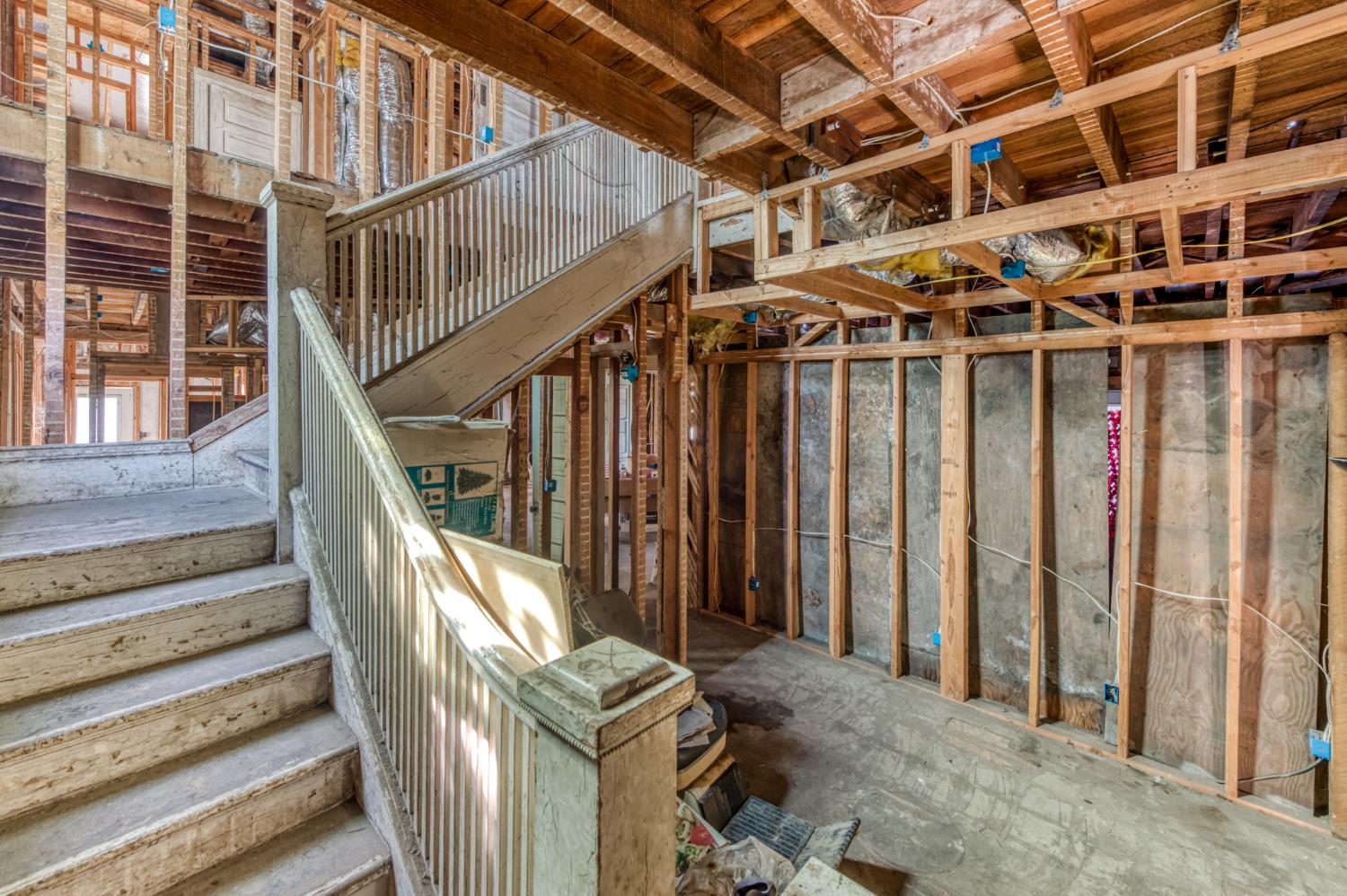 1821 Van Ness Ave, Fresno, CA 93721