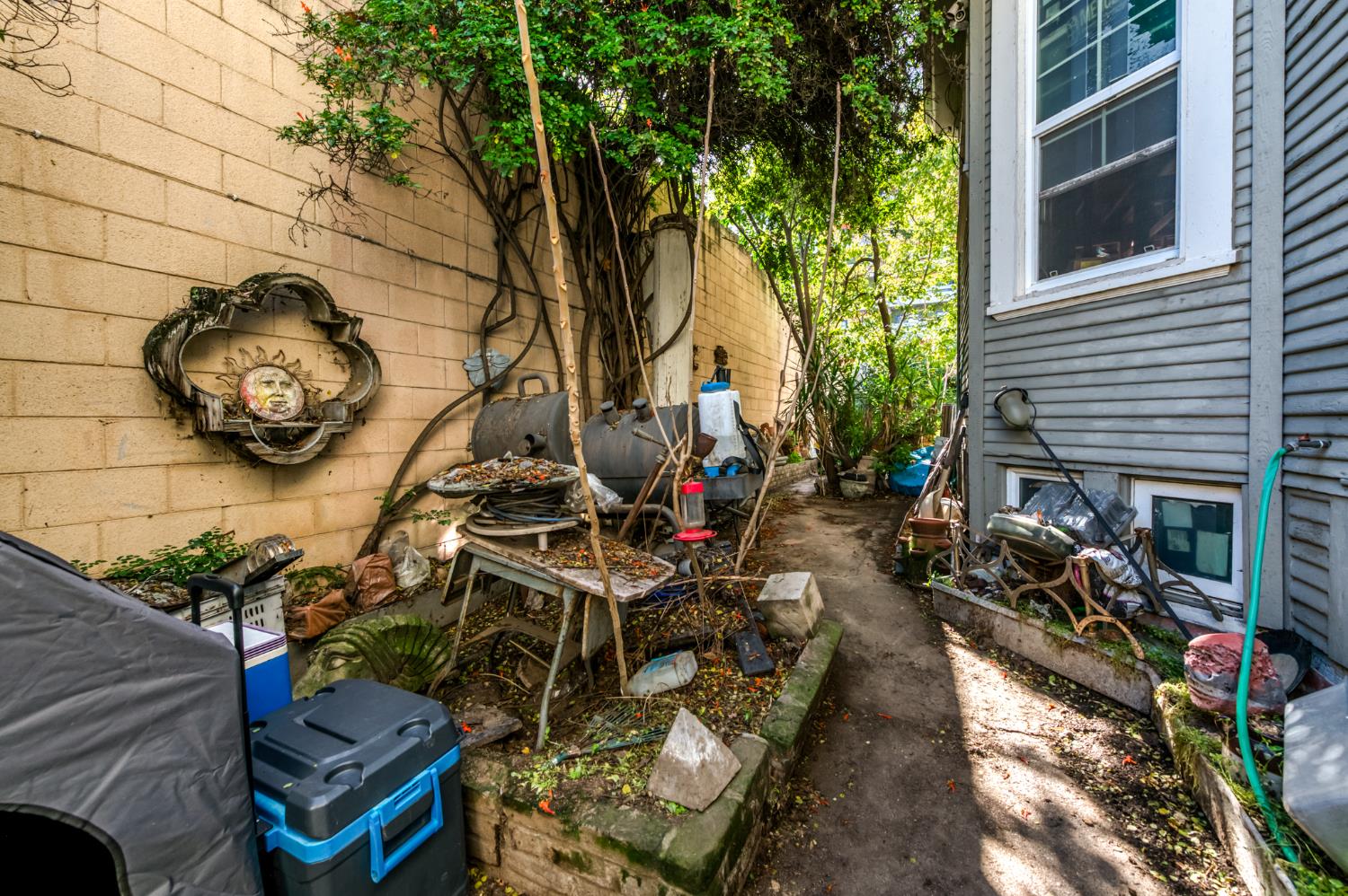 1821 Van Ness Ave, Fresno, CA 93721