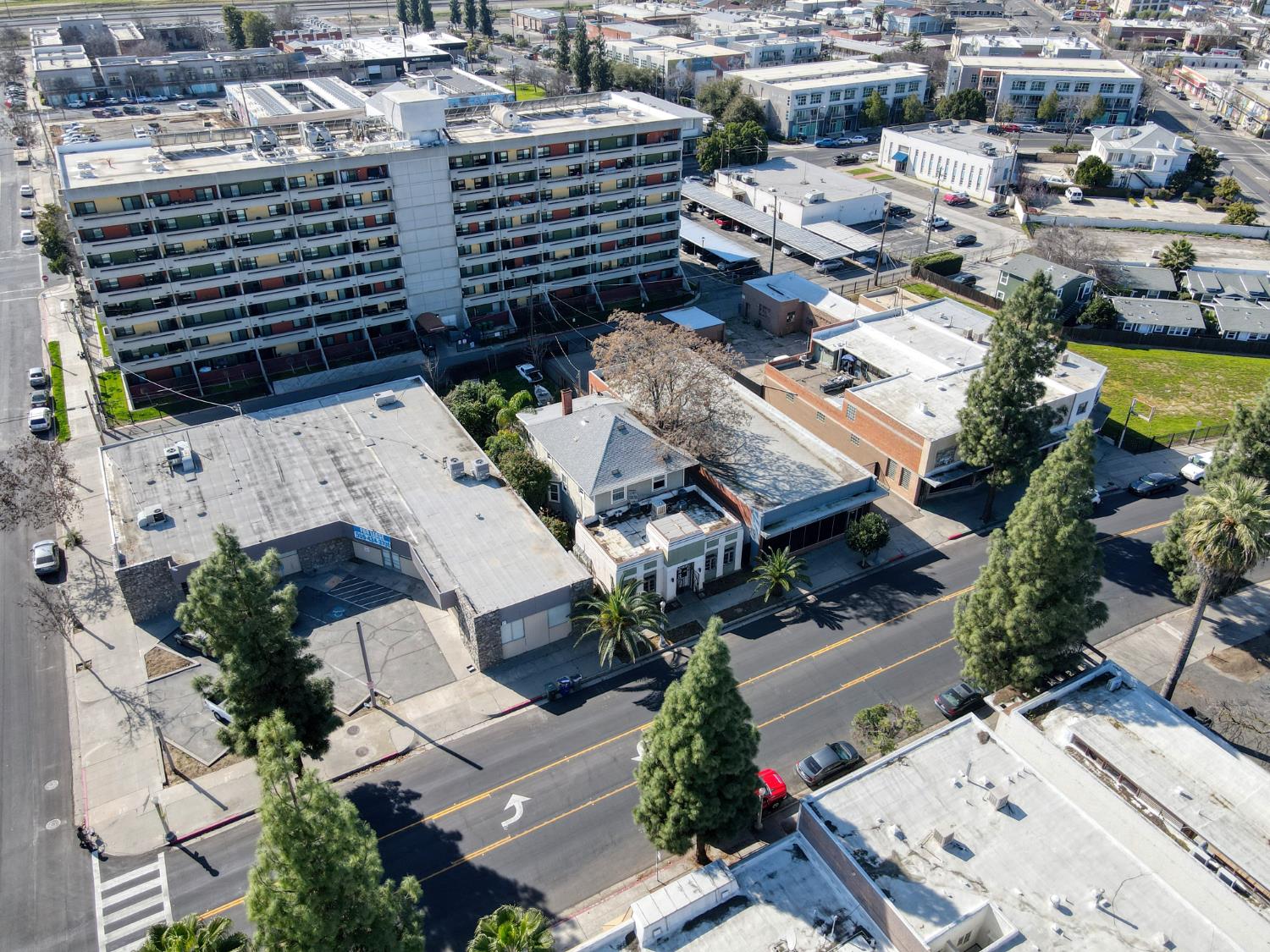 1821 Van Ness Ave, Fresno, CA 93721