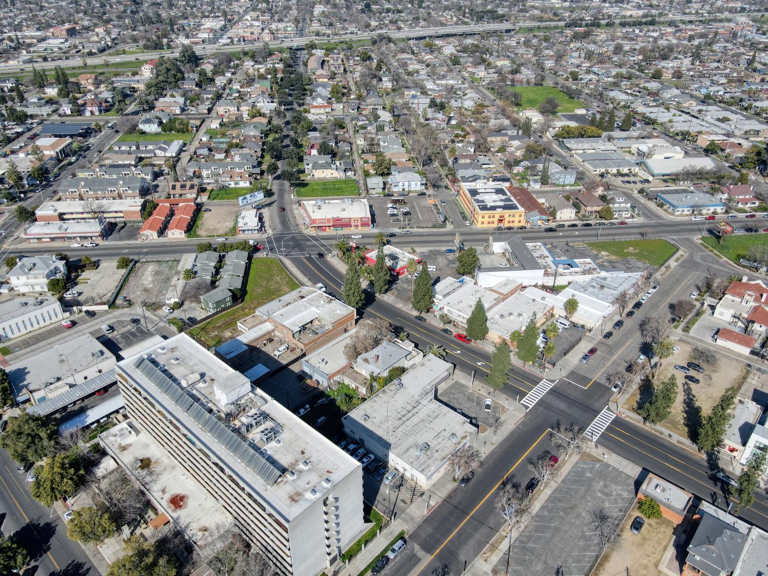 1821 Van Ness Ave, Fresno, CA 93721