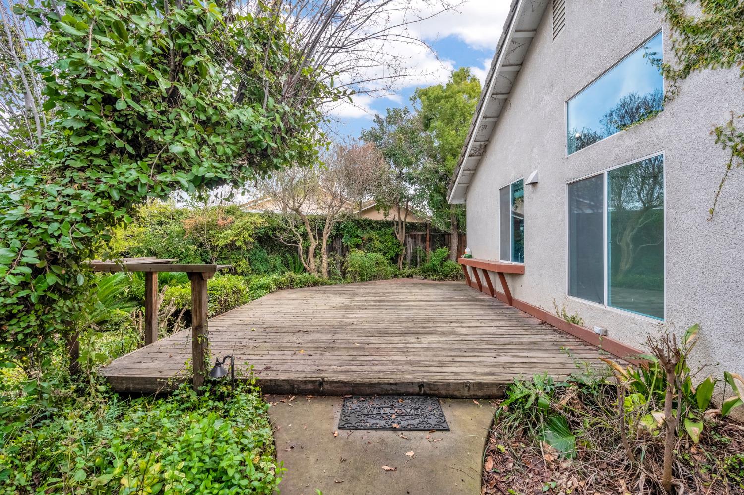 2746 Beverly Ave, Clovis, CA 93611