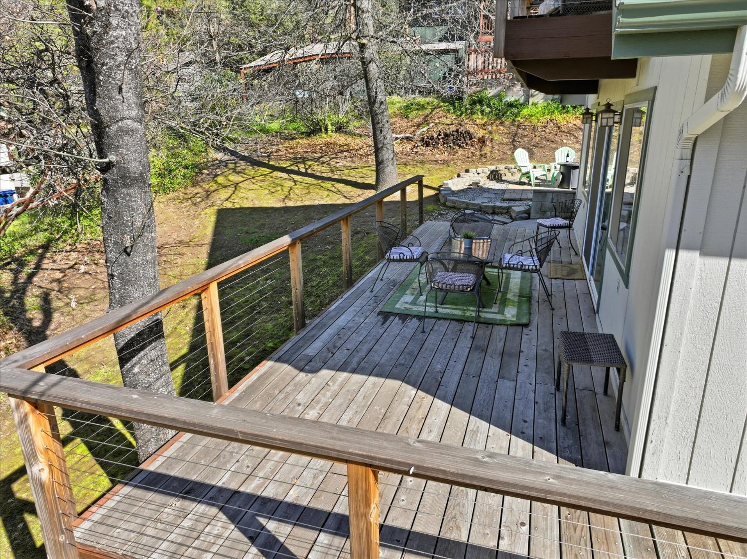 43149 W Sugar Pine Dr, Oakhurst, CA 93644