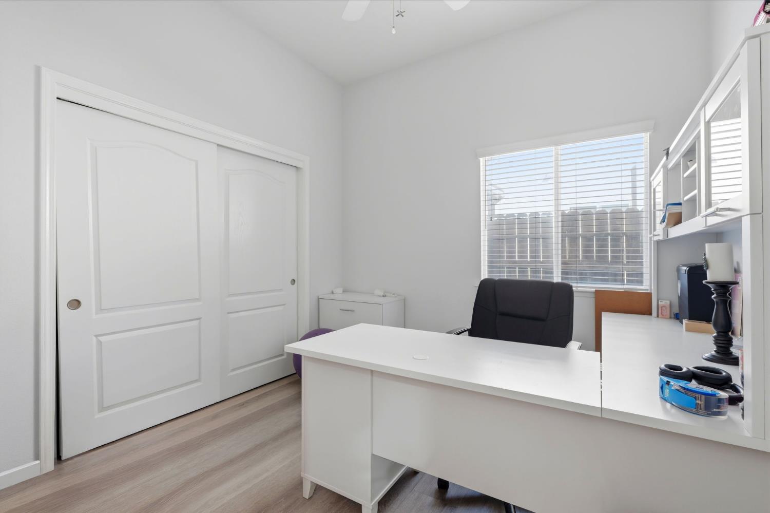 2857 E Ryan Ln, Fresno, CA 93720