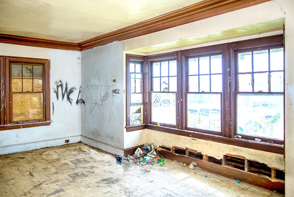 446 N Clark St, Fresno, CA 93701