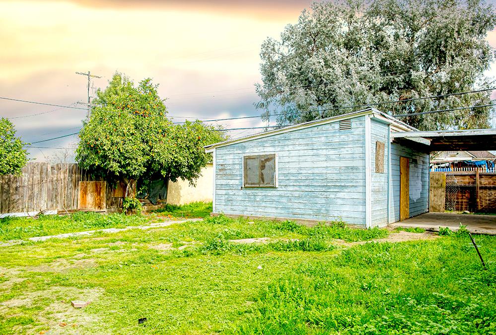 446 N Clark St, Fresno, CA 93701