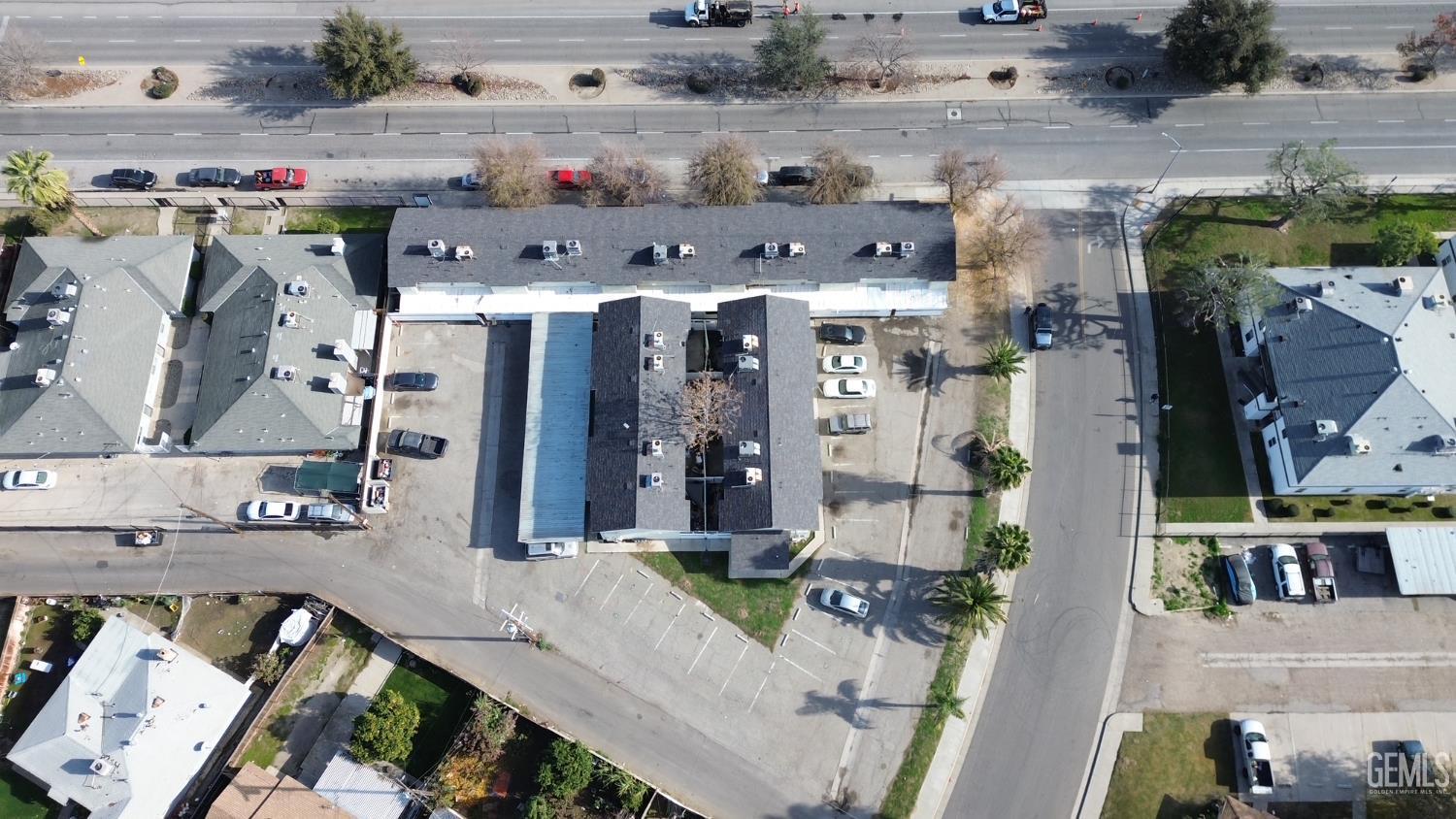 2909 S Chester, Bakersfield, CA 93304