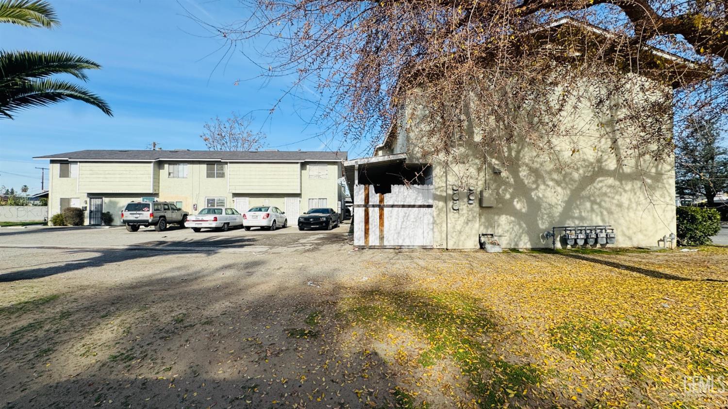 2909 S Chester, Bakersfield, CA 93304