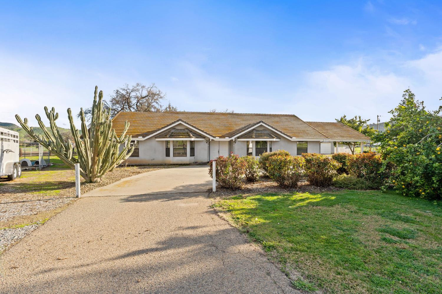 39500 Millwood #C, Woodlake, CA 93286