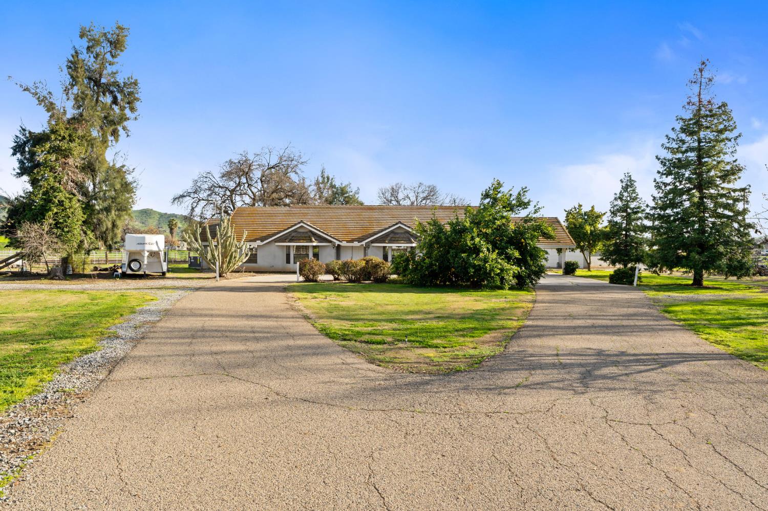 39500 Millwood #C, Woodlake, CA 93286