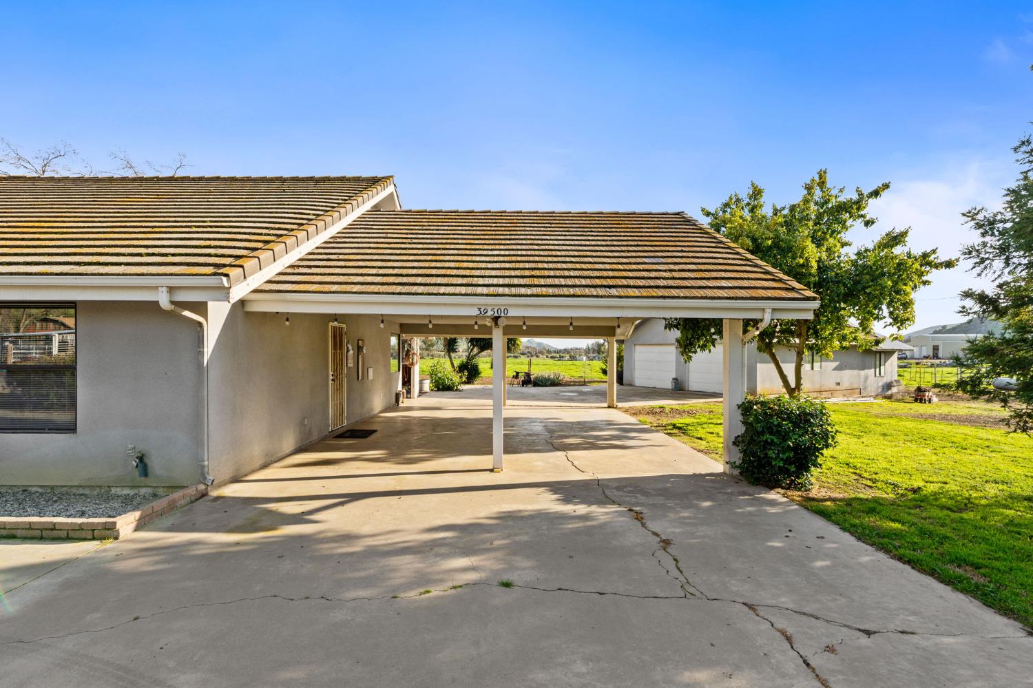 39500 Millwood #C, Woodlake, CA 93286