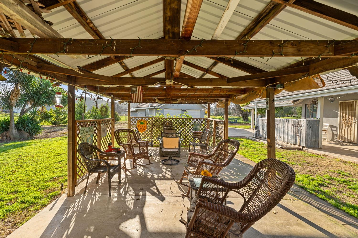 39500 Millwood #C, Woodlake, CA 93286