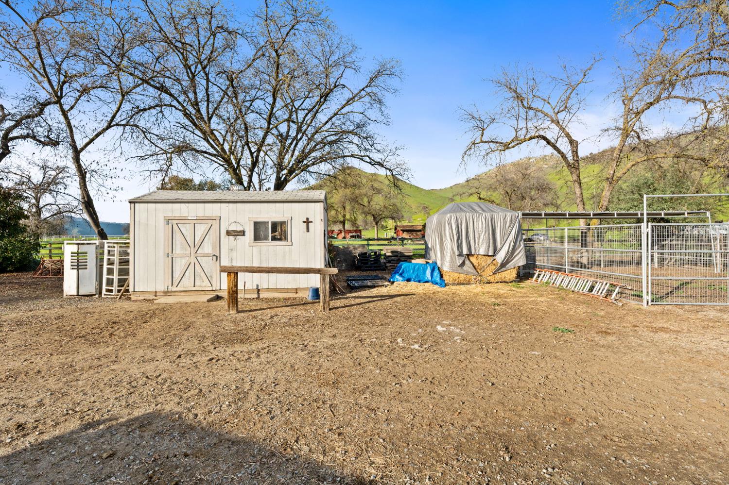 39500 Millwood #C, Woodlake, CA 93286