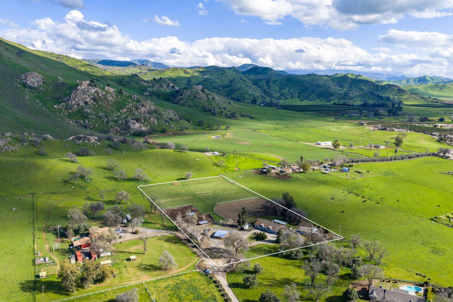 39500 Millwood #C, Woodlake, CA 93286