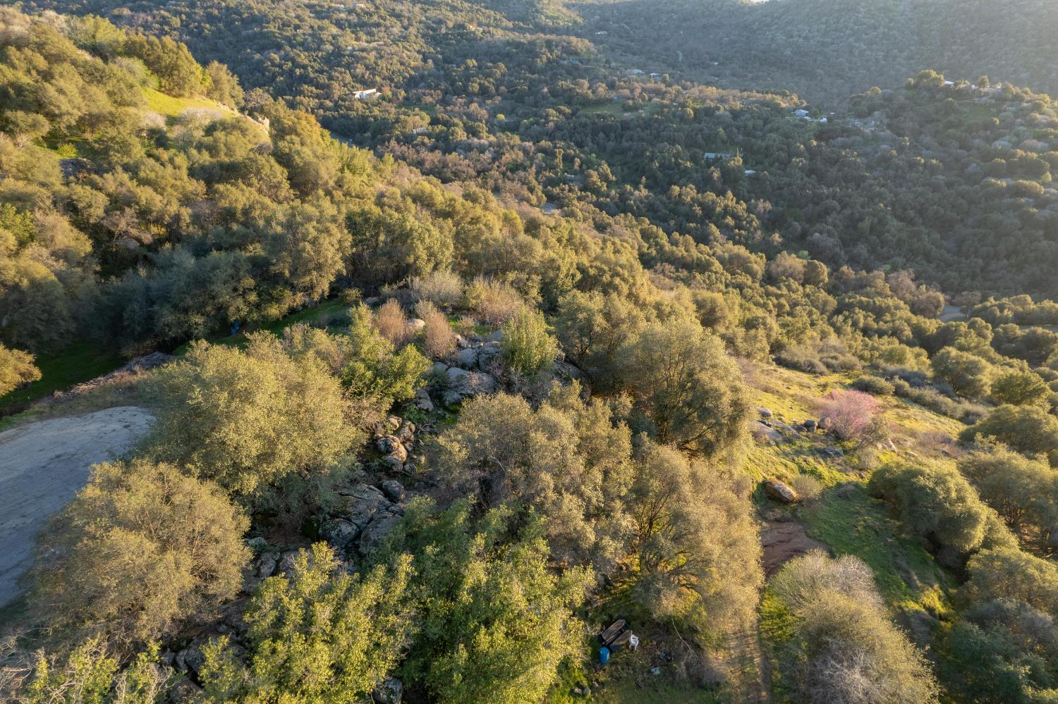 743 Rosemary Ln, Yokuts Valley, CA 93675