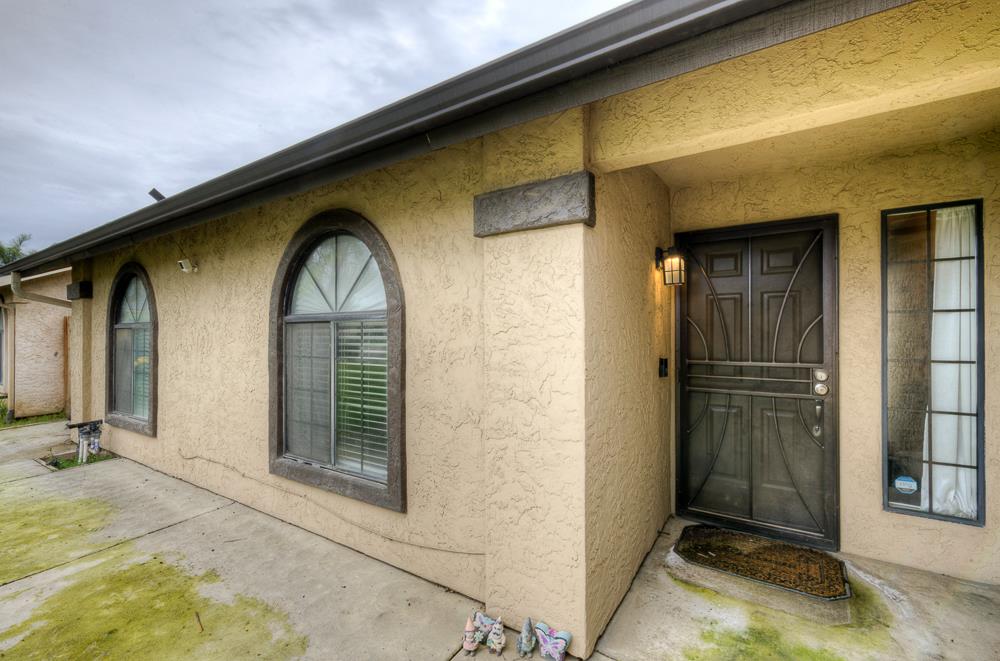 3643 W Robinson Ave, Fresno, CA 93722