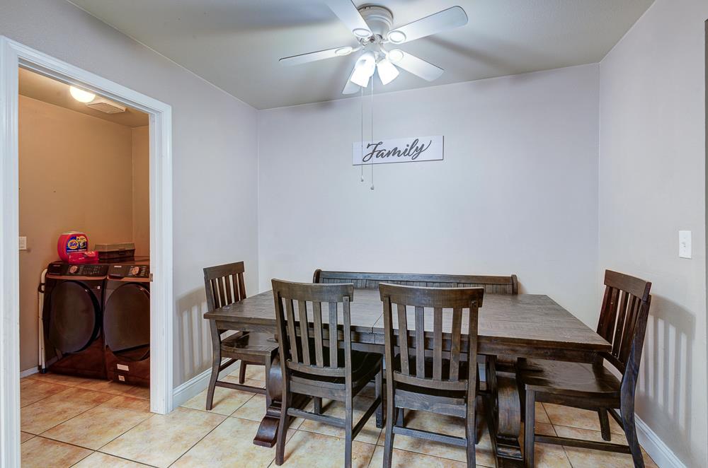 3643 W Robinson Ave, Fresno, CA 93722