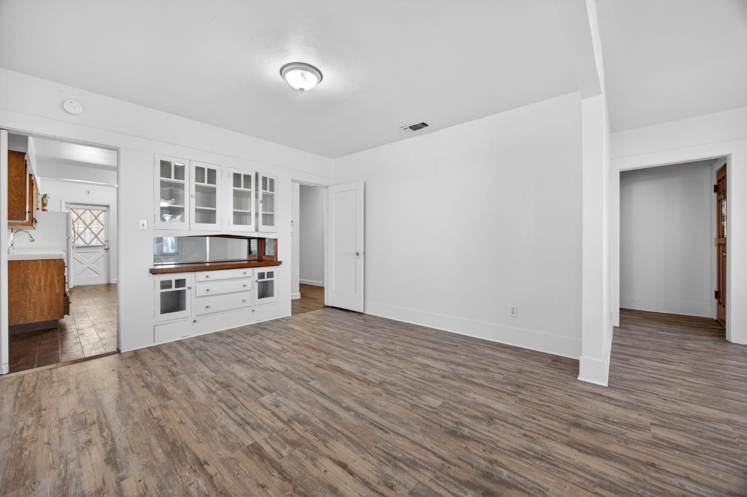 3804 E Kerckhoff Ave, Fresno, CA 93702