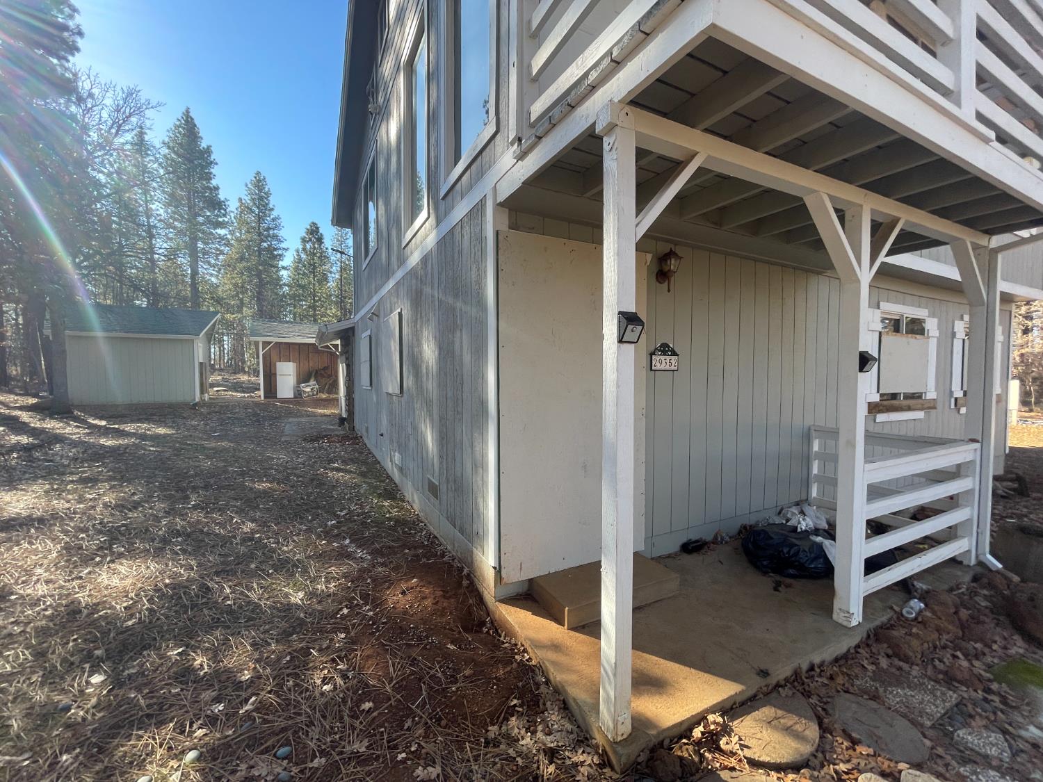 29352 roads end, Fall River Mills, CA 96056