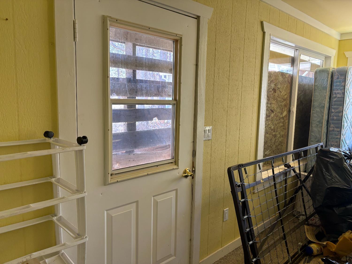 29352 roads end, Fall River Mills, CA 96056