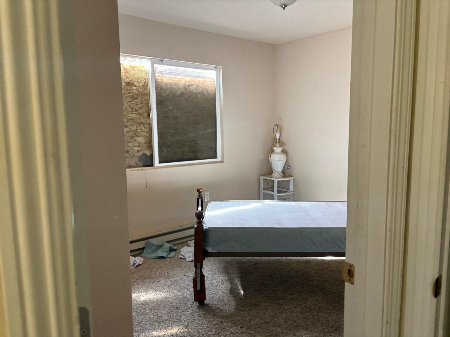 29352 roads end, Fall River Mills, CA 96056