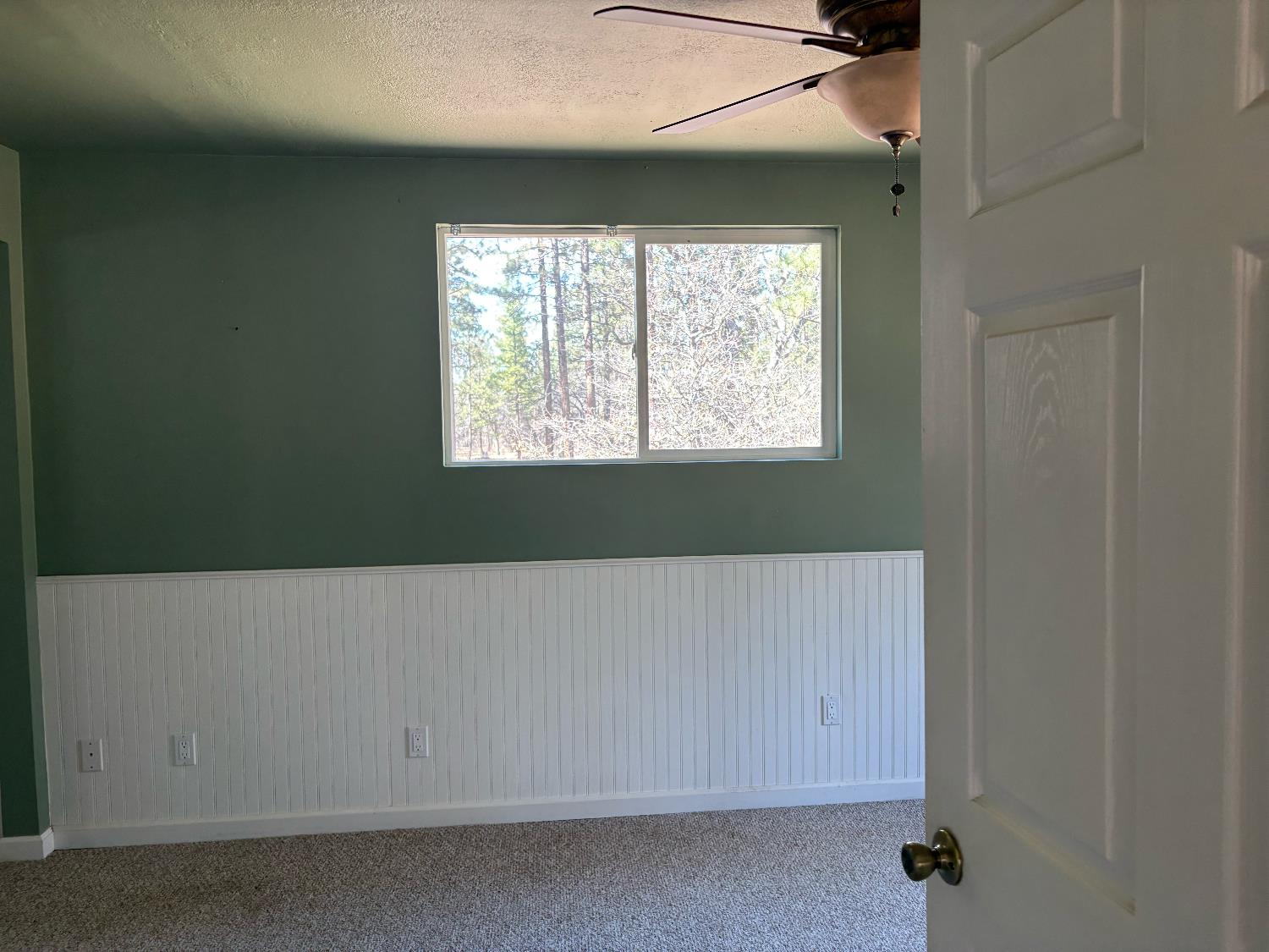 29352 roads end, Fall River Mills, CA 96056