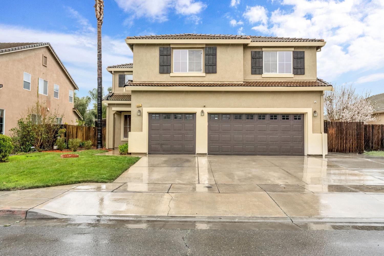 344 Rose Ave, Chowchilla, CA 93610