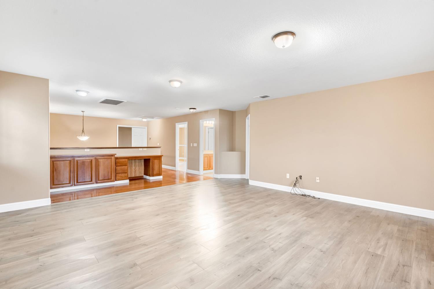 344 Rose Ave, Chowchilla, CA 93610