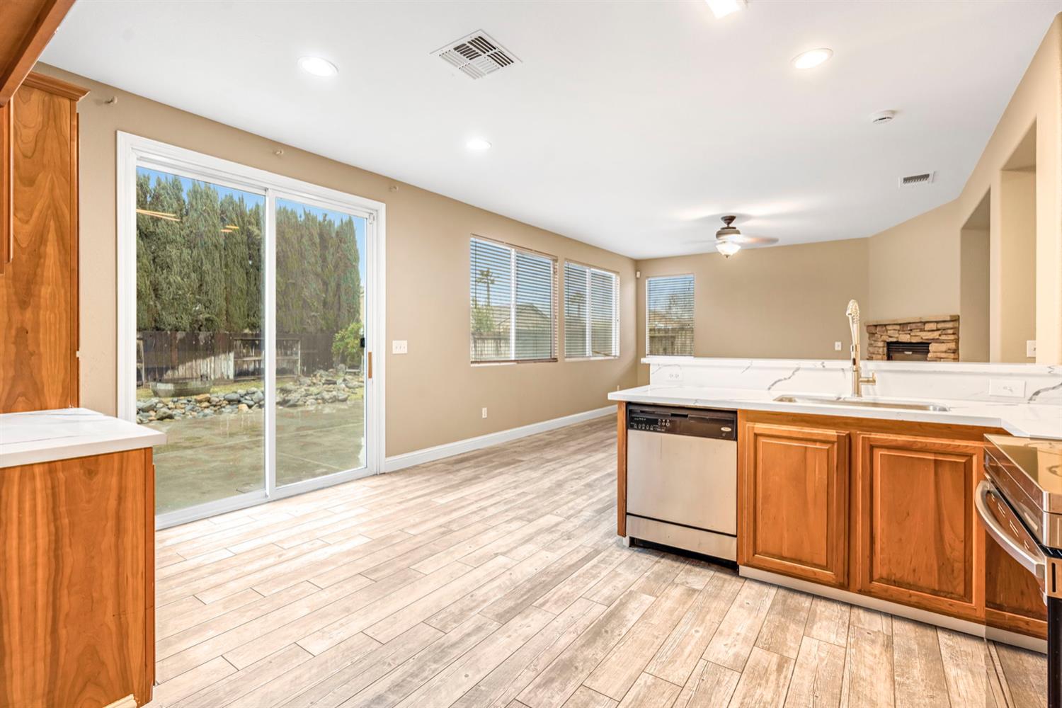 344 Rose Ave, Chowchilla, CA 93610