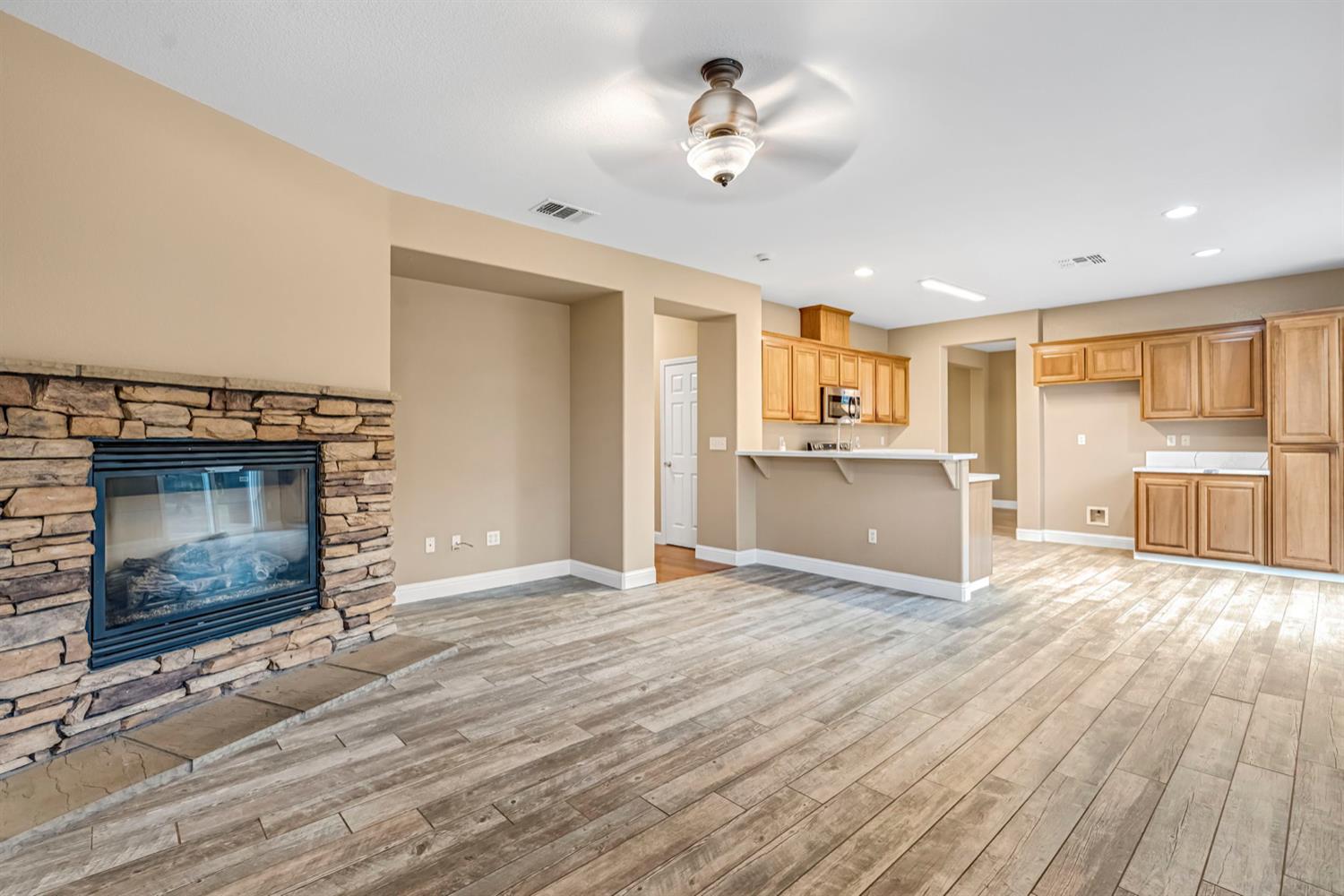 344 Rose Ave, Chowchilla, CA 93610