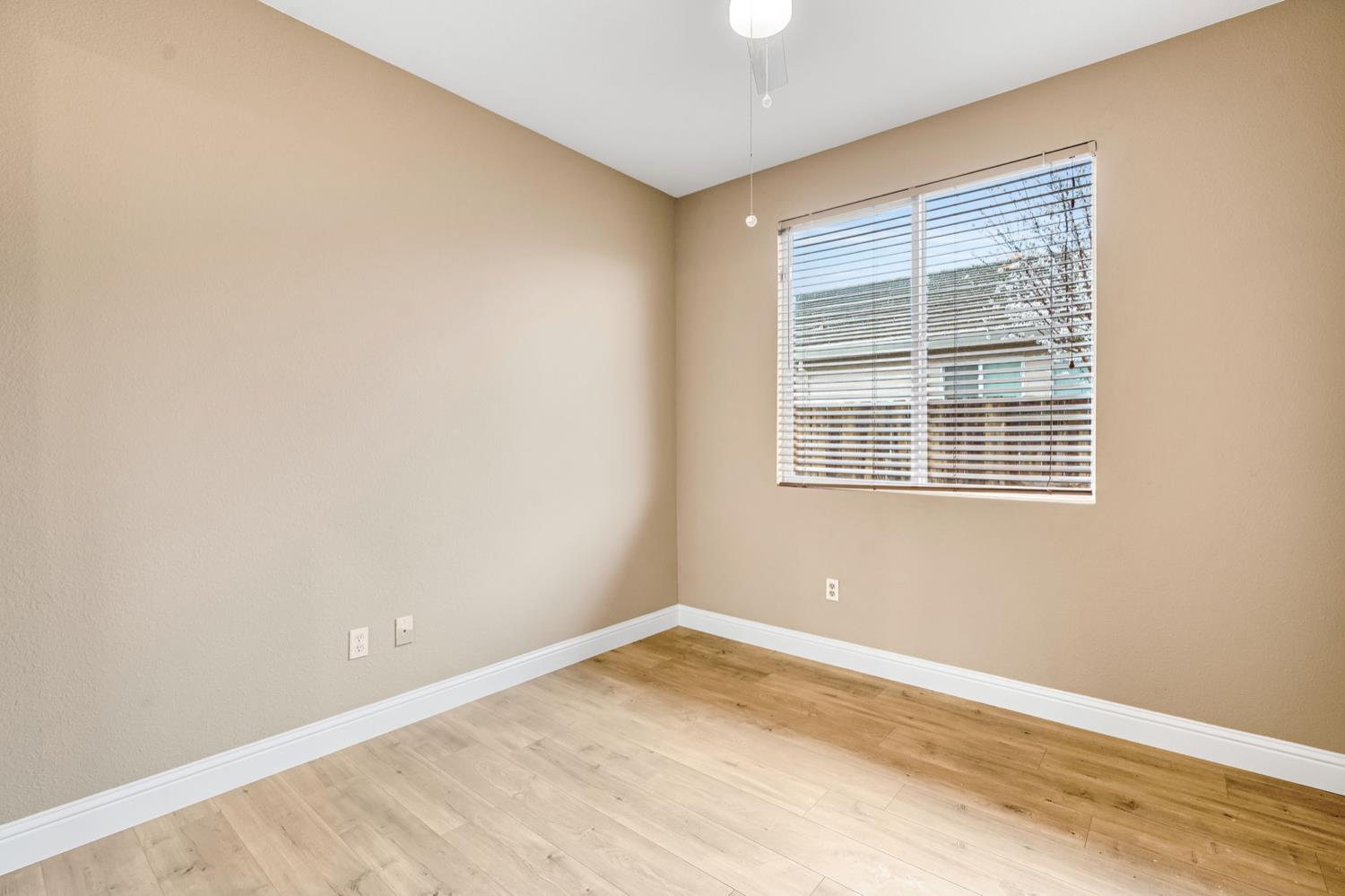 344 Rose Ave, Chowchilla, CA 93610