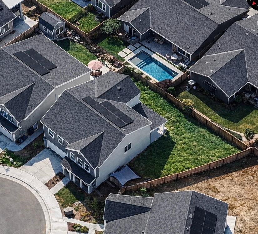 6311 E Robinson Ave, Fresno, CA 93727