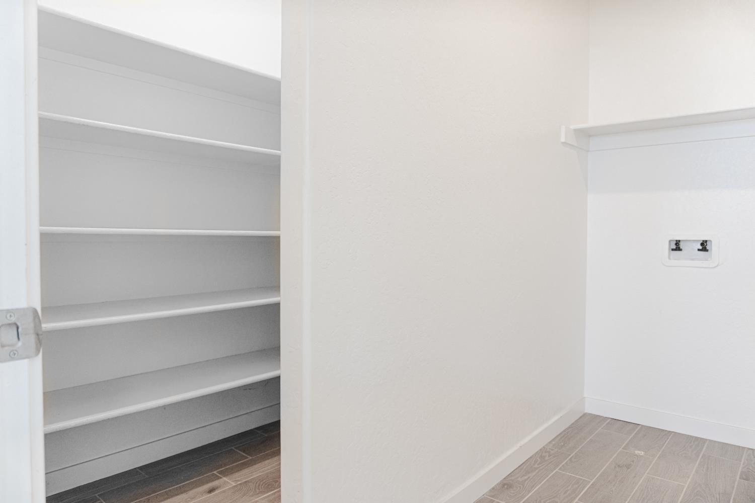 6311 E Robinson Ave, Fresno, CA 93727