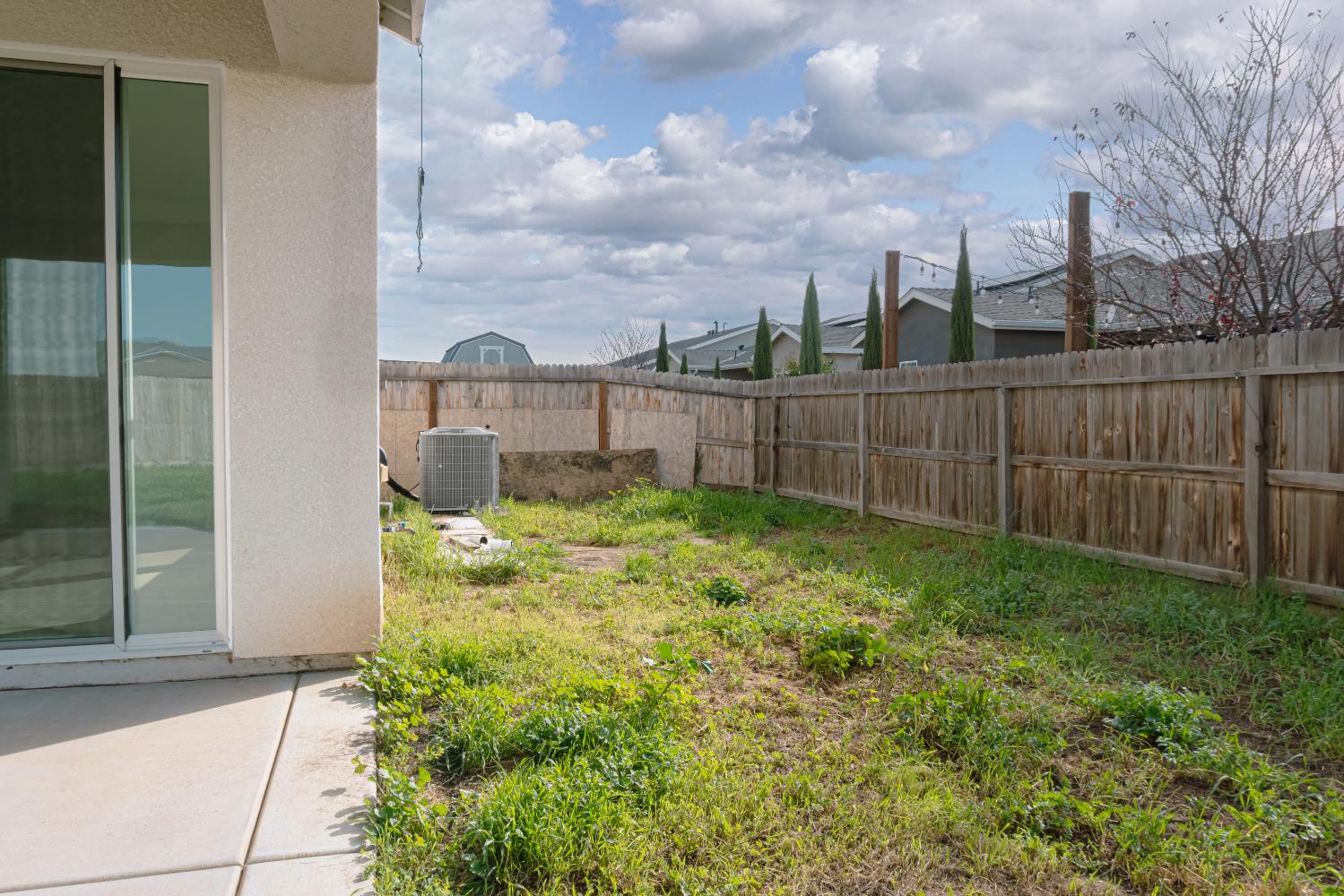 6311 E Robinson Ave, Fresno, CA 93727