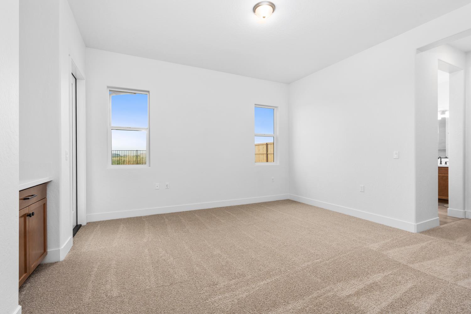 8226 Iron Creek Dr, Friant, CA 93626