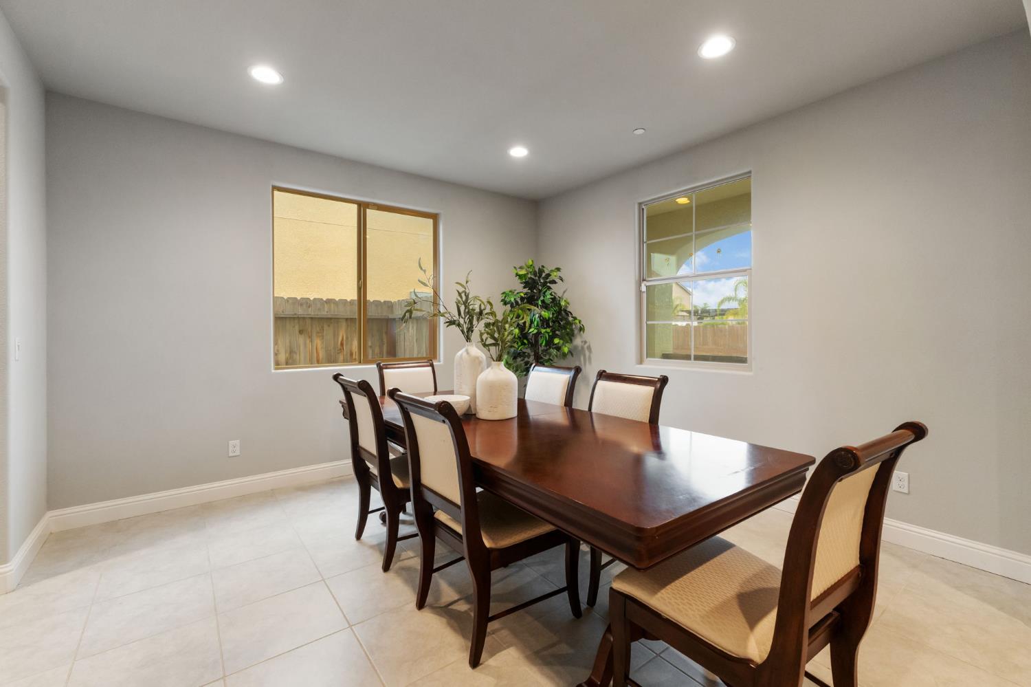 7330 E Princeton Ave, Fresno, CA 93737