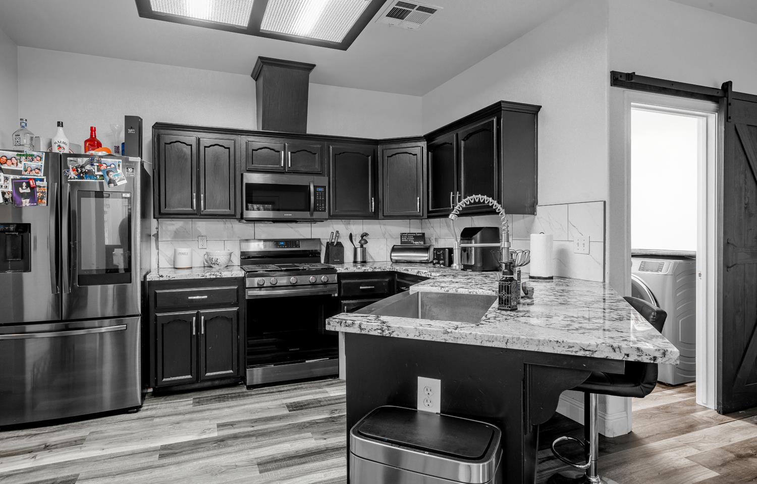 2632 Kimberly Dr, Madera, CA 93637