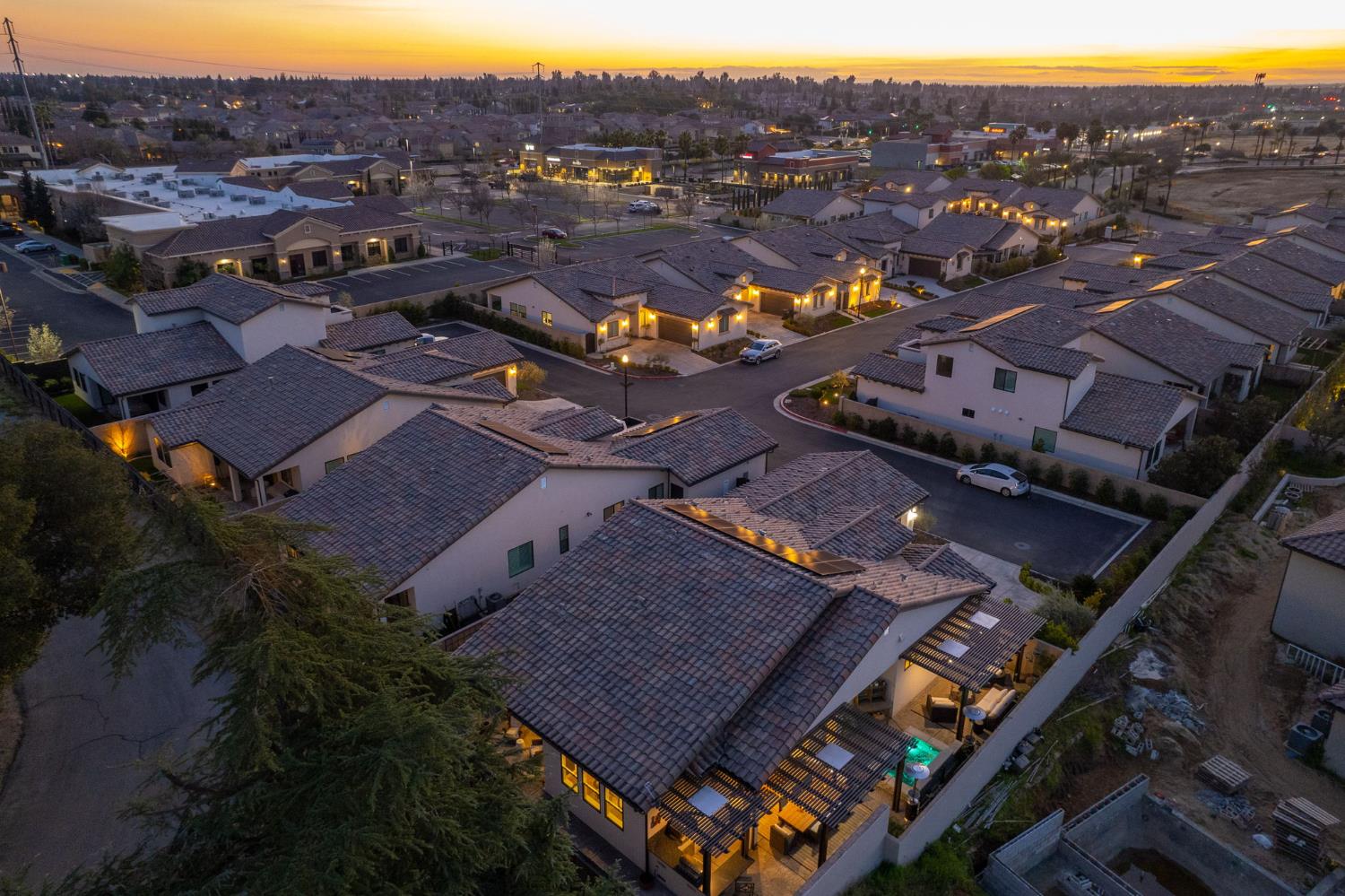 11132 N El Encanto Ln, Fresno, CA 93730