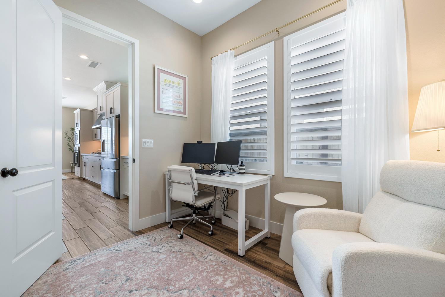 944 Horizon Dr, Madera, CA 93636