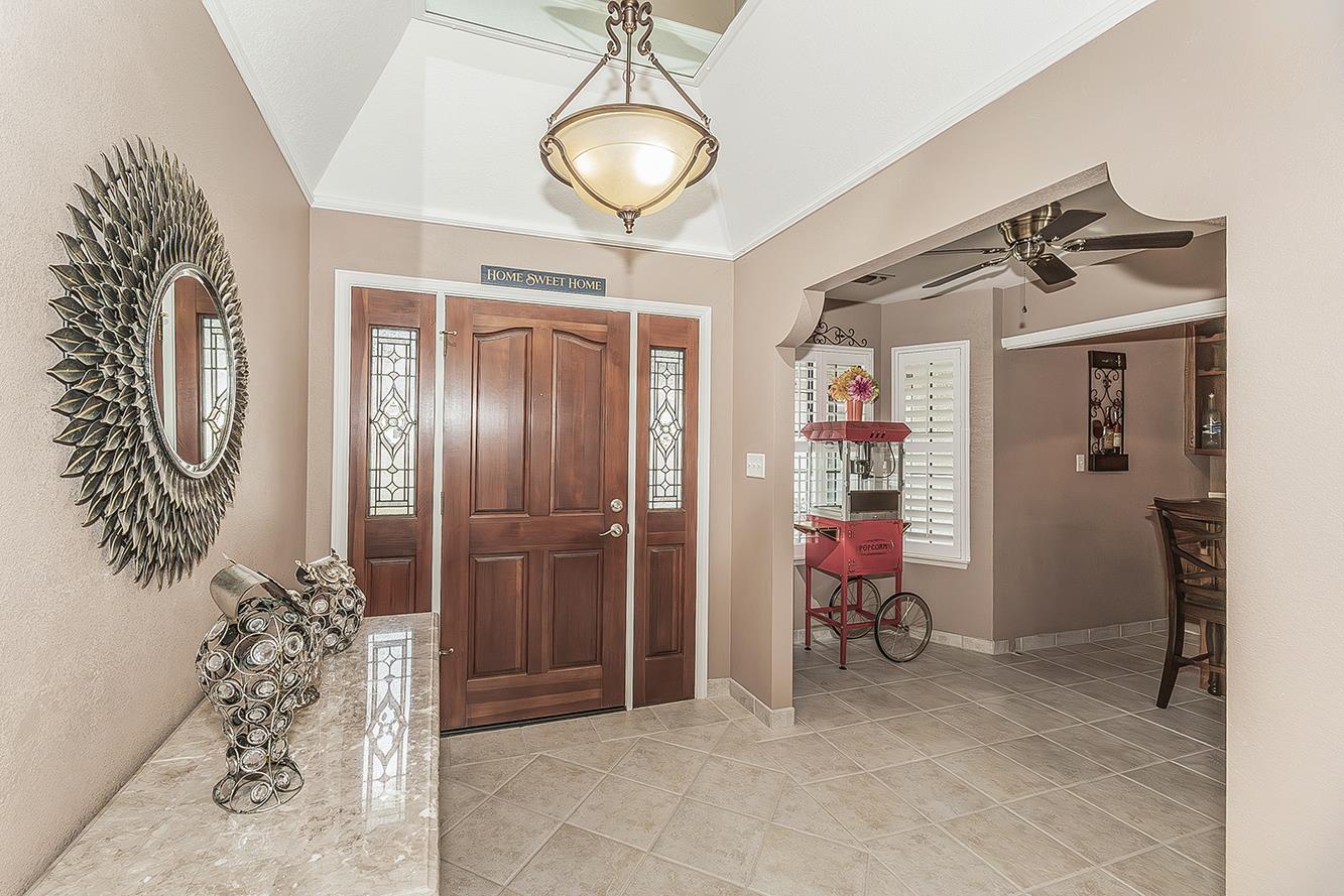 1405 W Flora Ave, Reedley, CA 93654