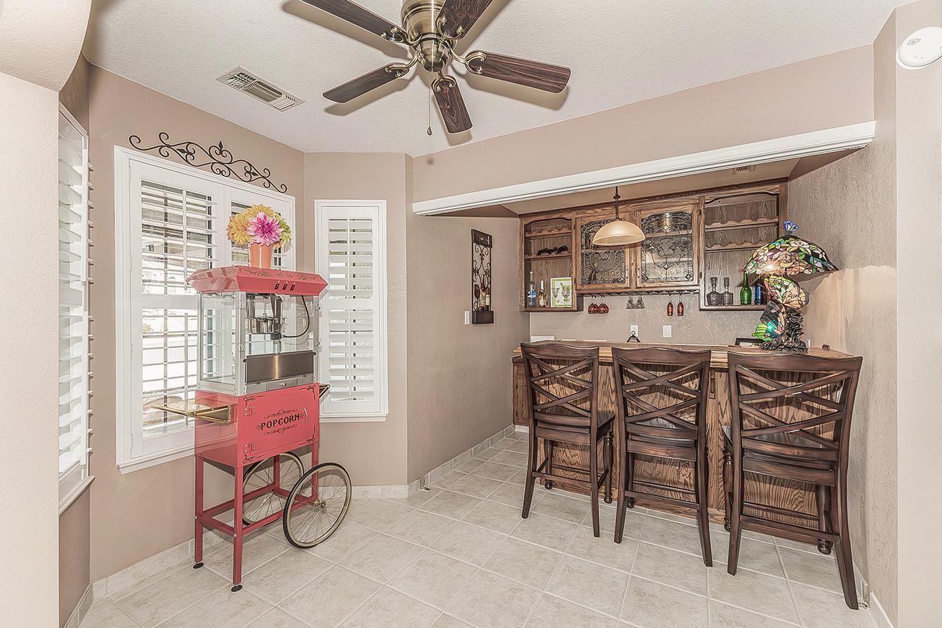 1405 W Flora Ave, Reedley, CA 93654