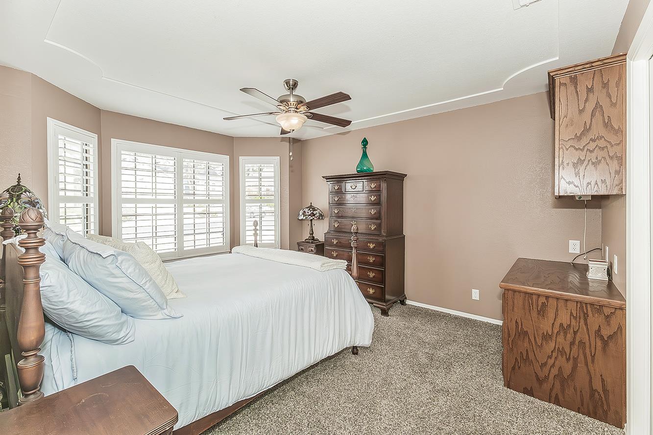 1405 W Flora Ave, Reedley, CA 93654