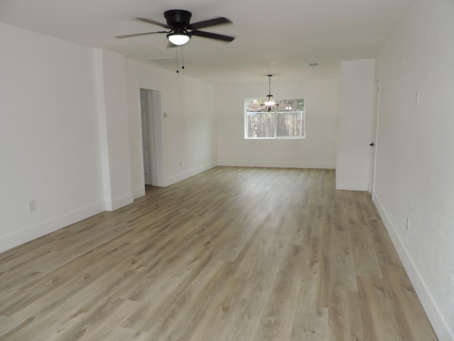 3777 E OLIVE Ave, Fresno, CA 93702